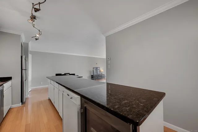 $169,000 | 1 Gold Street, Unit 9D, Hartford, CT 06103