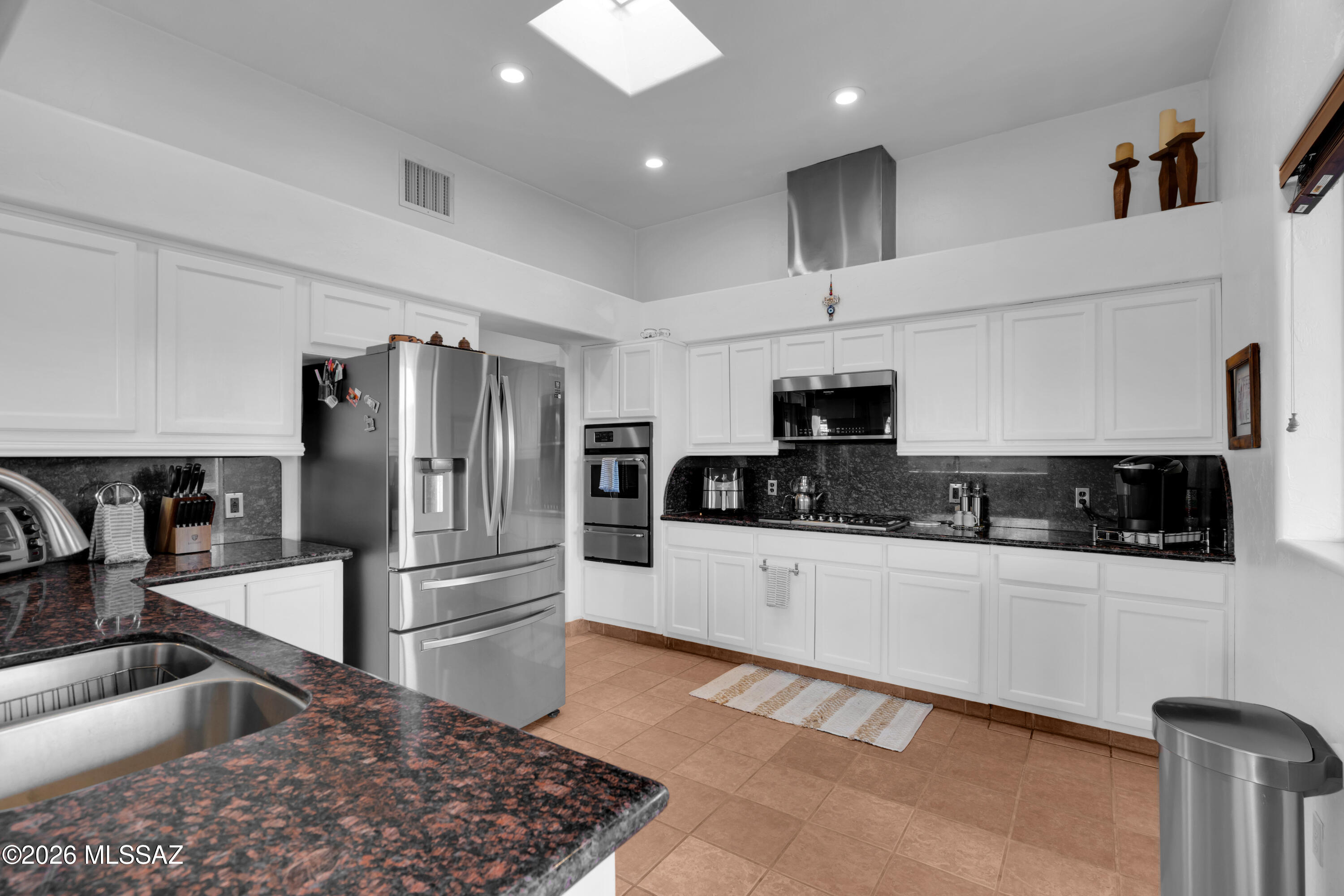 221 Paseo Tamex Rio Rico, AZ 85648 - Photo 16 of 49