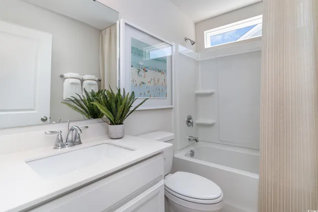 $429,355 | 188 Bjorn Way, Loris, SC 29569