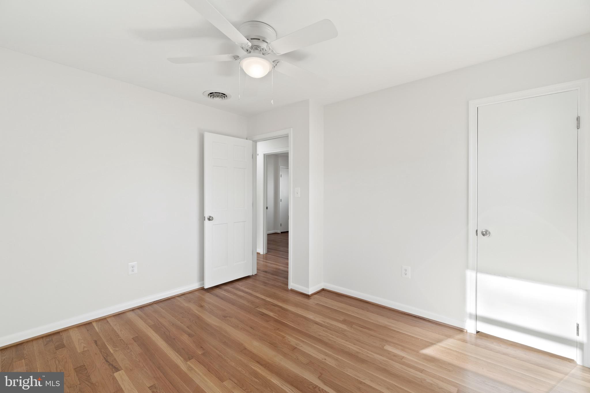 1913 Halifax Road Woodbridge, VA 22191 - Photo 15 of 38