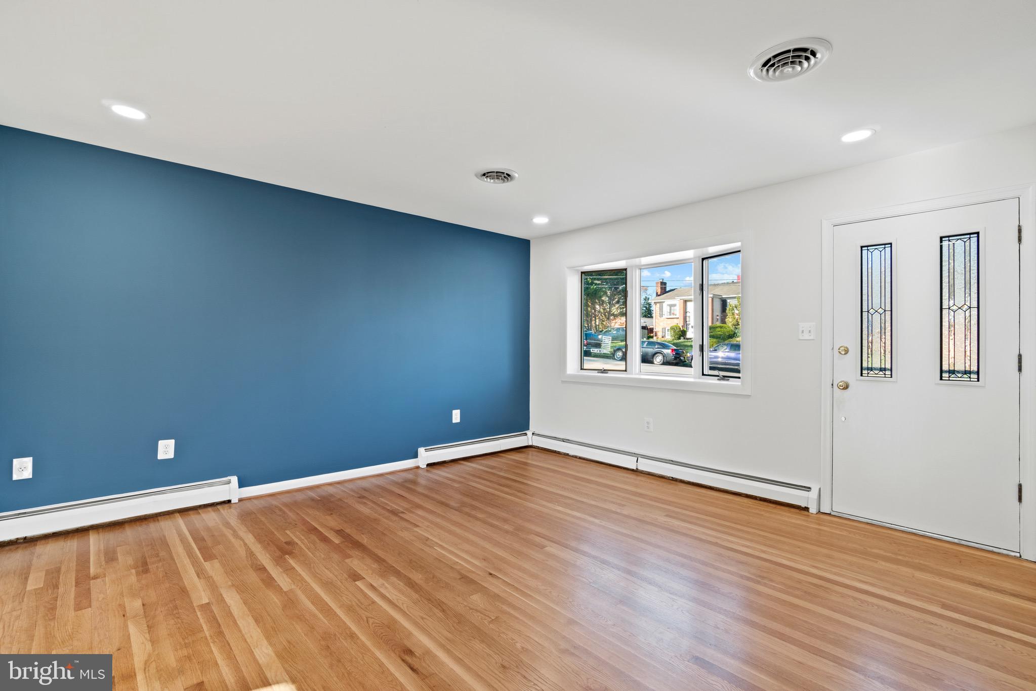 1913 Halifax Road Woodbridge, VA 22191 - Photo 6 of 38