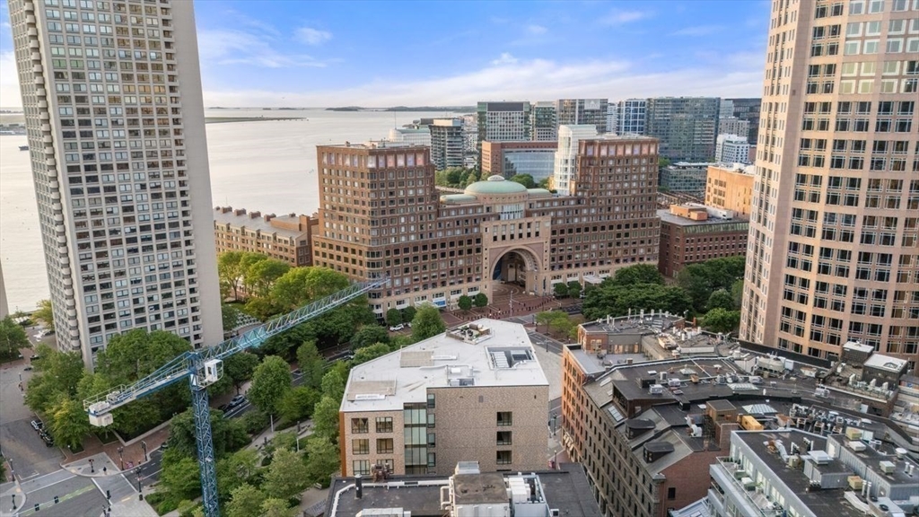 110 Broad Street, Unit 303 Boston, MA 02110 - Photo 30 of 35