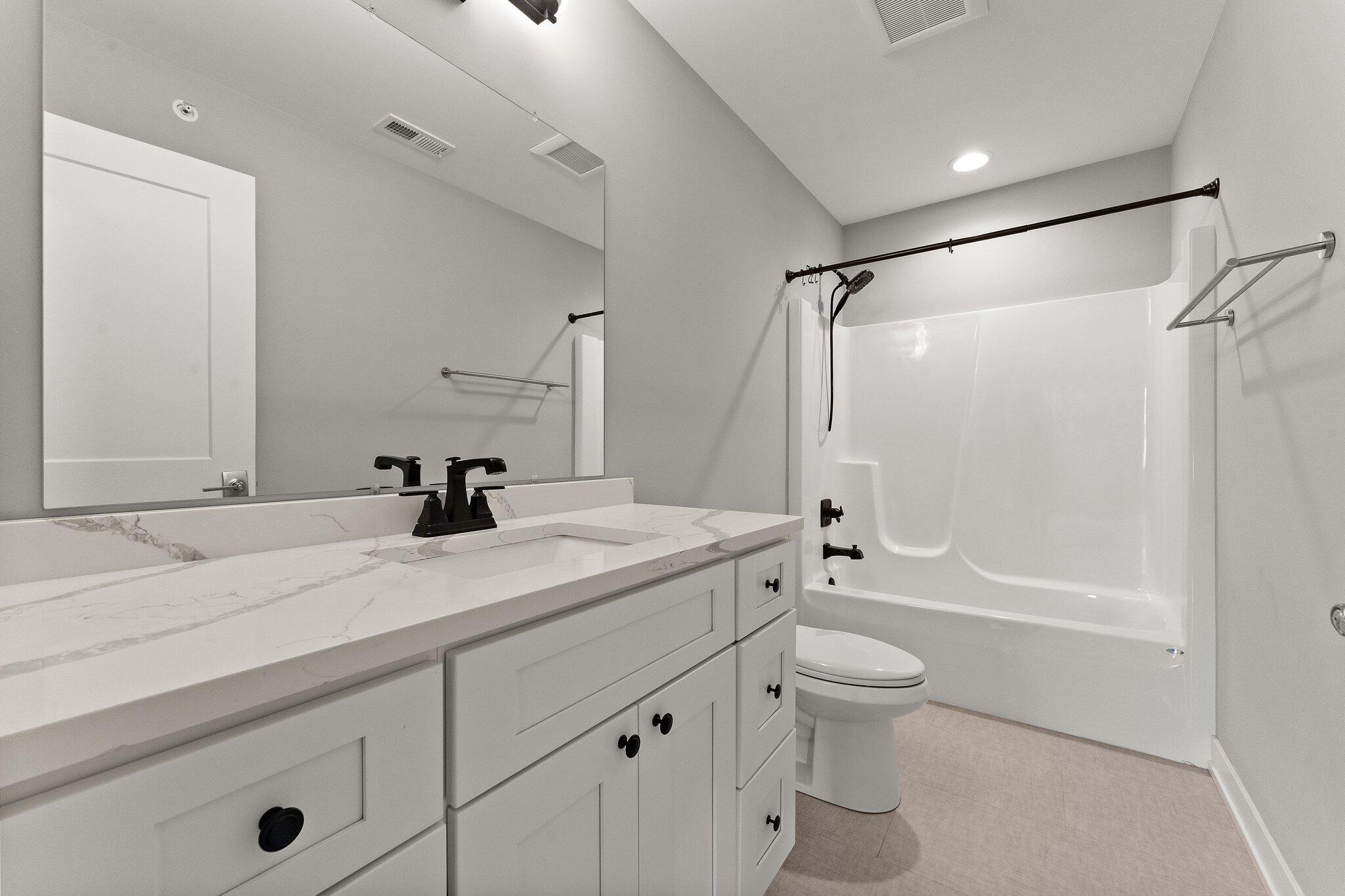 1367 Prairie Drive Crown Point, IN 46307 - Photo 18 of 19 2048x1365