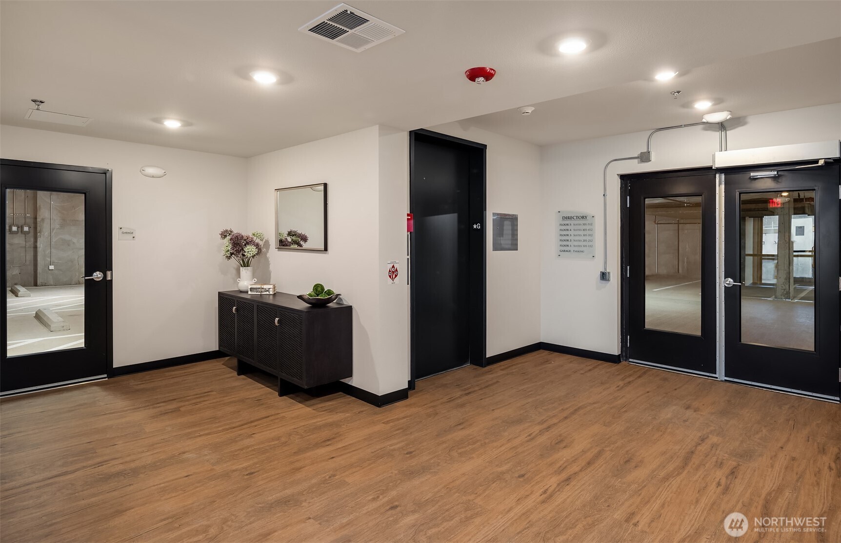 18226 68th Avenue Northeast, Unit 504 Kenmore, WA 98028 - Photo 4 of 6