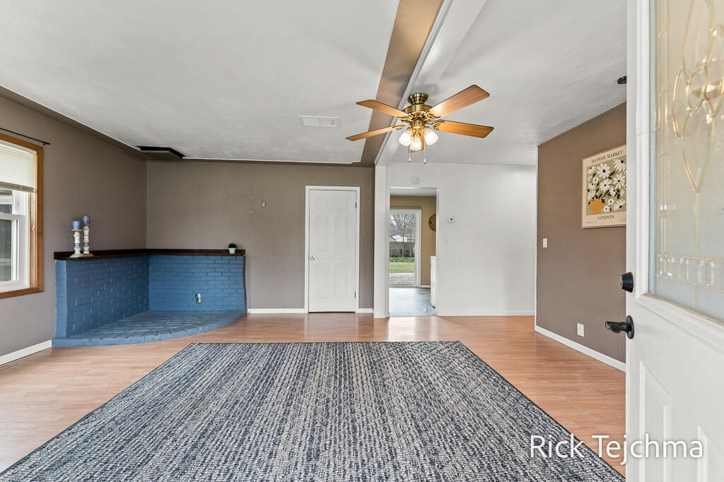 1350 Vesta Road Muskegon, MI 49445 - Photo 7 of 30 1350VestaRd-7LoRes
