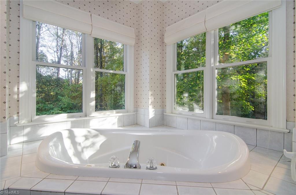 4402 Preston Point High Point, NC 27265 - Photo 16 of 21 Gallery Image 16