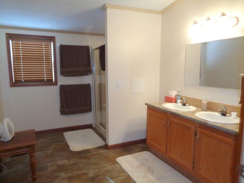 2935 Burns Road Jamestown, PA 16134 - Photo 8 of 24 Bath