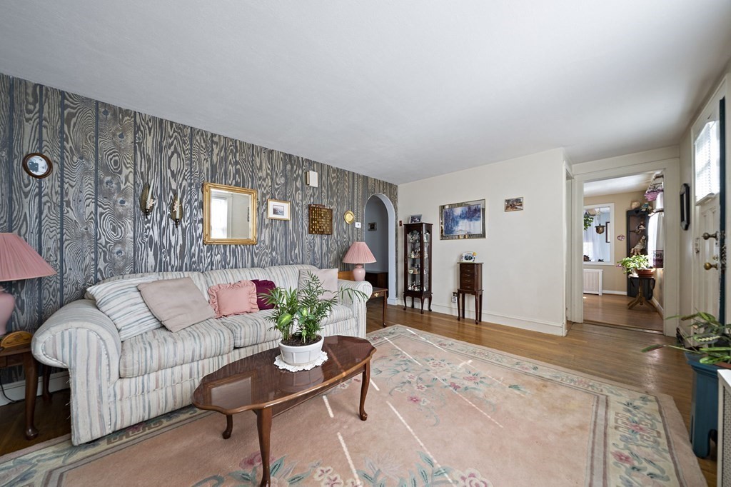 59 Judson Road Weymouth, MA 02188 - Photo 5 of 34 Gallery Image 5