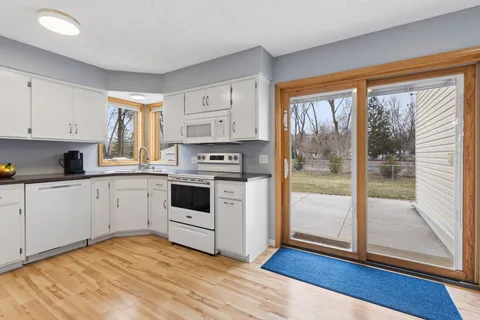 $425,000 | 1885 Garden Lane, White Bear Lake, MN 55110