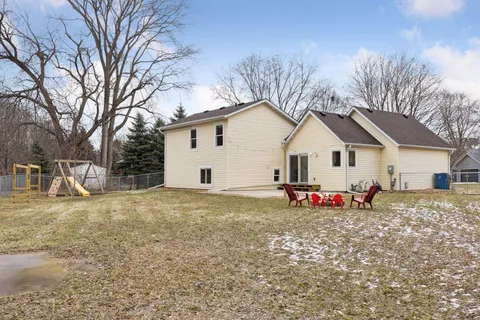 $425,000 | 1885 Garden Lane, White Bear Lake, MN 55110