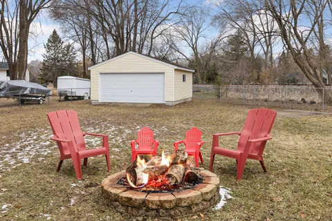 $425,000 | 1885 Garden Lane, White Bear Lake, MN 55110