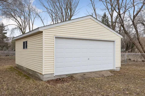 $425,000 | 1885 Garden Lane, White Bear Lake, MN 55110