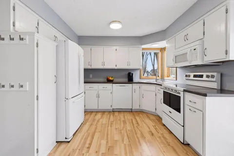 $425,000 | 1885 Garden Lane, White Bear Lake, MN 55110