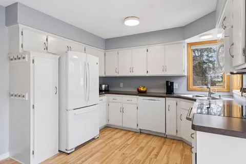 $425,000 | 1885 Garden Lane, White Bear Lake, MN 55110