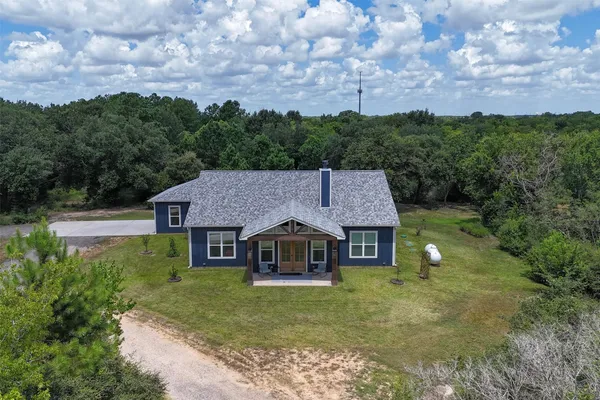$650,000 | 6115 San Leon Drive, Dickinson, TX 77539