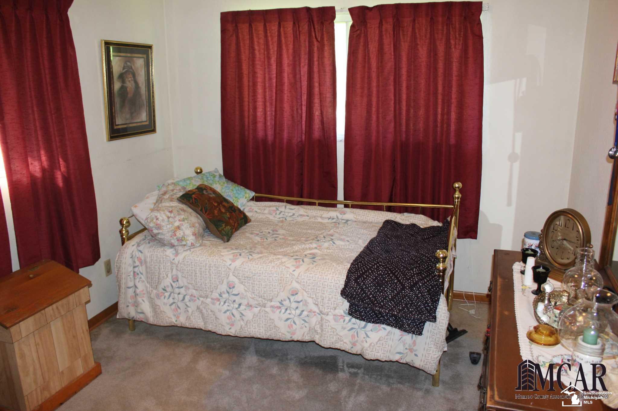 12780 West Dunbar Road Dundee, MI 48131 - Photo 28 of 35 21462748-27.JPG
