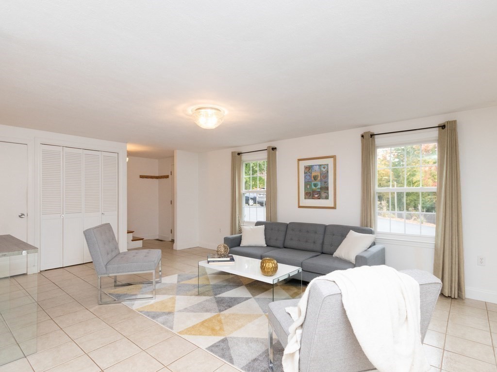 721 Hammond Street, Unit 721 Brookline, MA 02467 - Photo 32 of 39 Gallery Image 32