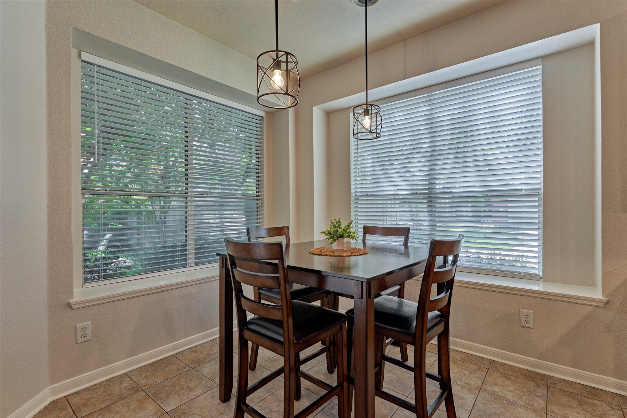 23 Weeping Spruce Place Conroe, TX 77384 - Photo 14 of 32