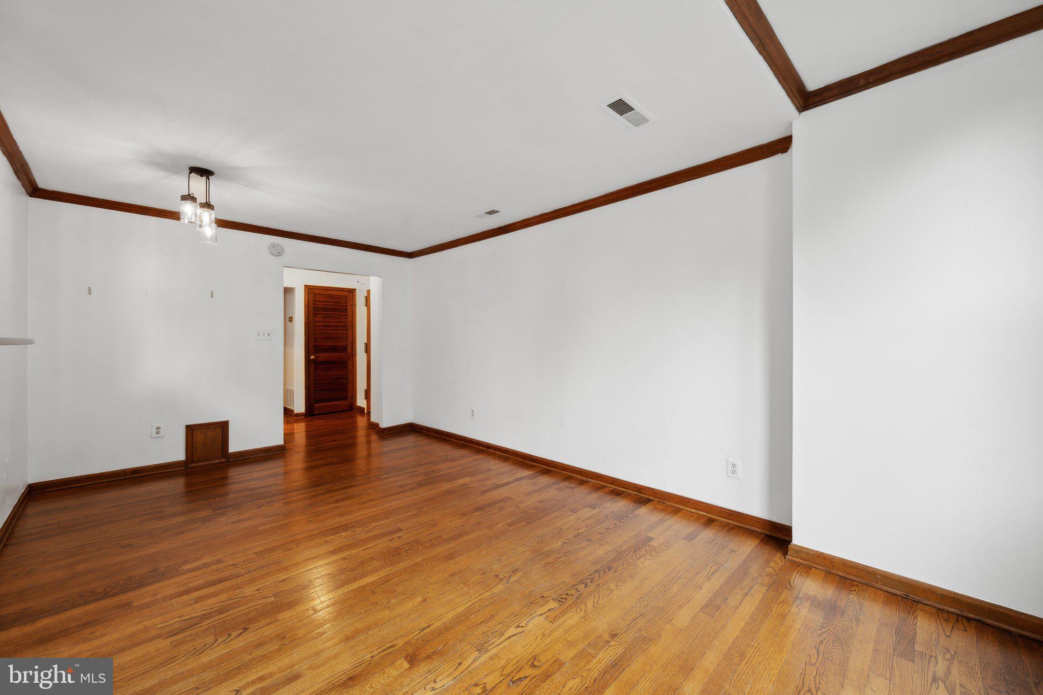 1661 Park Road Northwest, Unit 201 Washington, DC 20010 - Photo 8 of 28