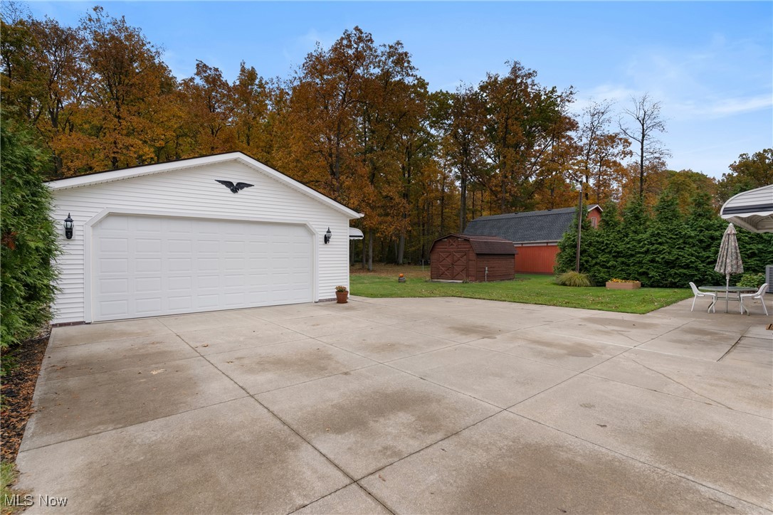 36725 Pettibone Road Solon, OH 44139 - Photo 29 of 44 Are you in need of a larger garage?? Say 5-6 cars?