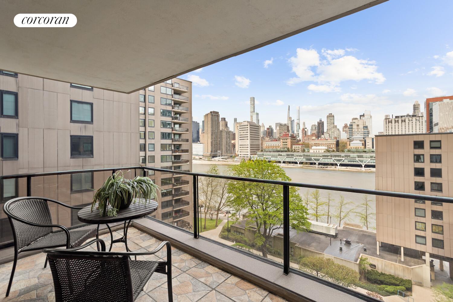 531 Main Street, Unit 920 Manhattan, NY 10044 - Photo 10 of 22
