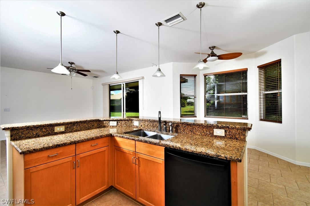 4636 Fairloop Run Lehigh Acres, FL 33973 - Photo 12 of 35 Gallery Image 12
