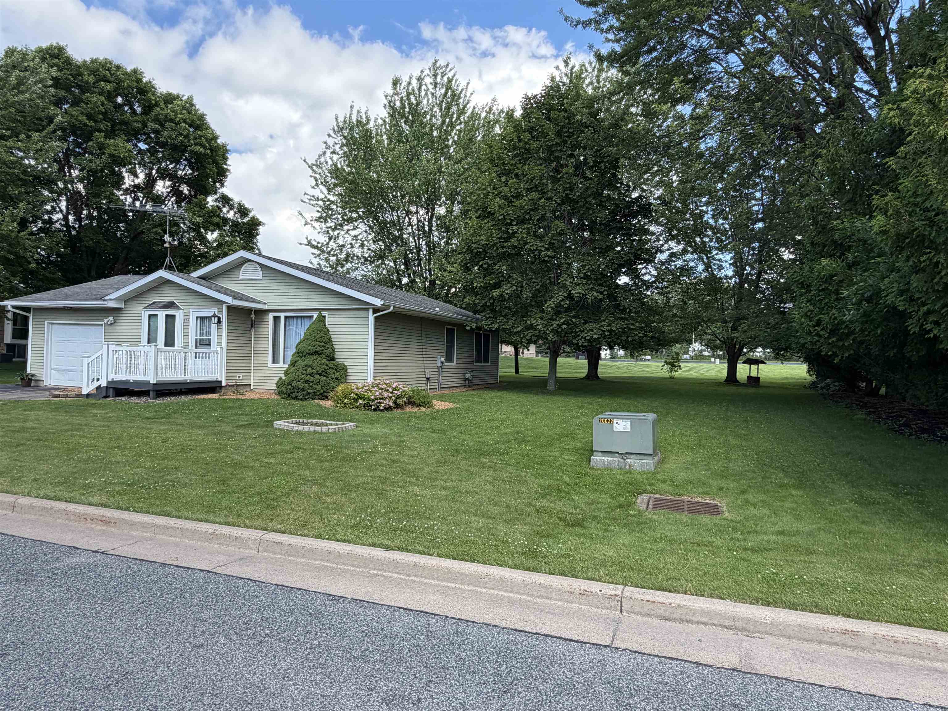106 South 6th Street Colby, WI 54421 - Photo 23 of 27