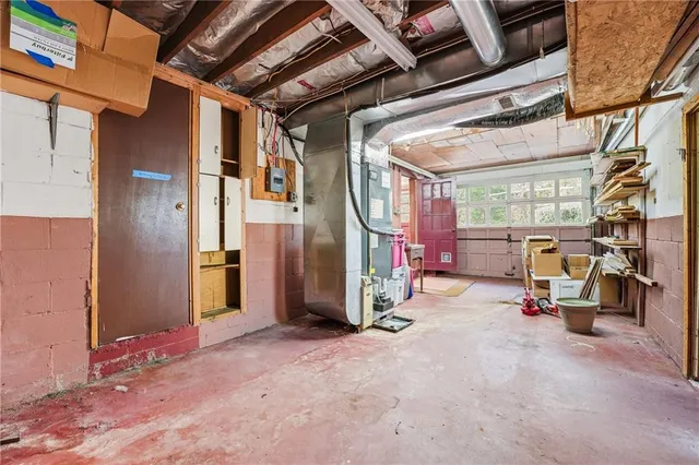 $285,000 | 6453 Old Pulaski Road, New Wilmington, PA 16142