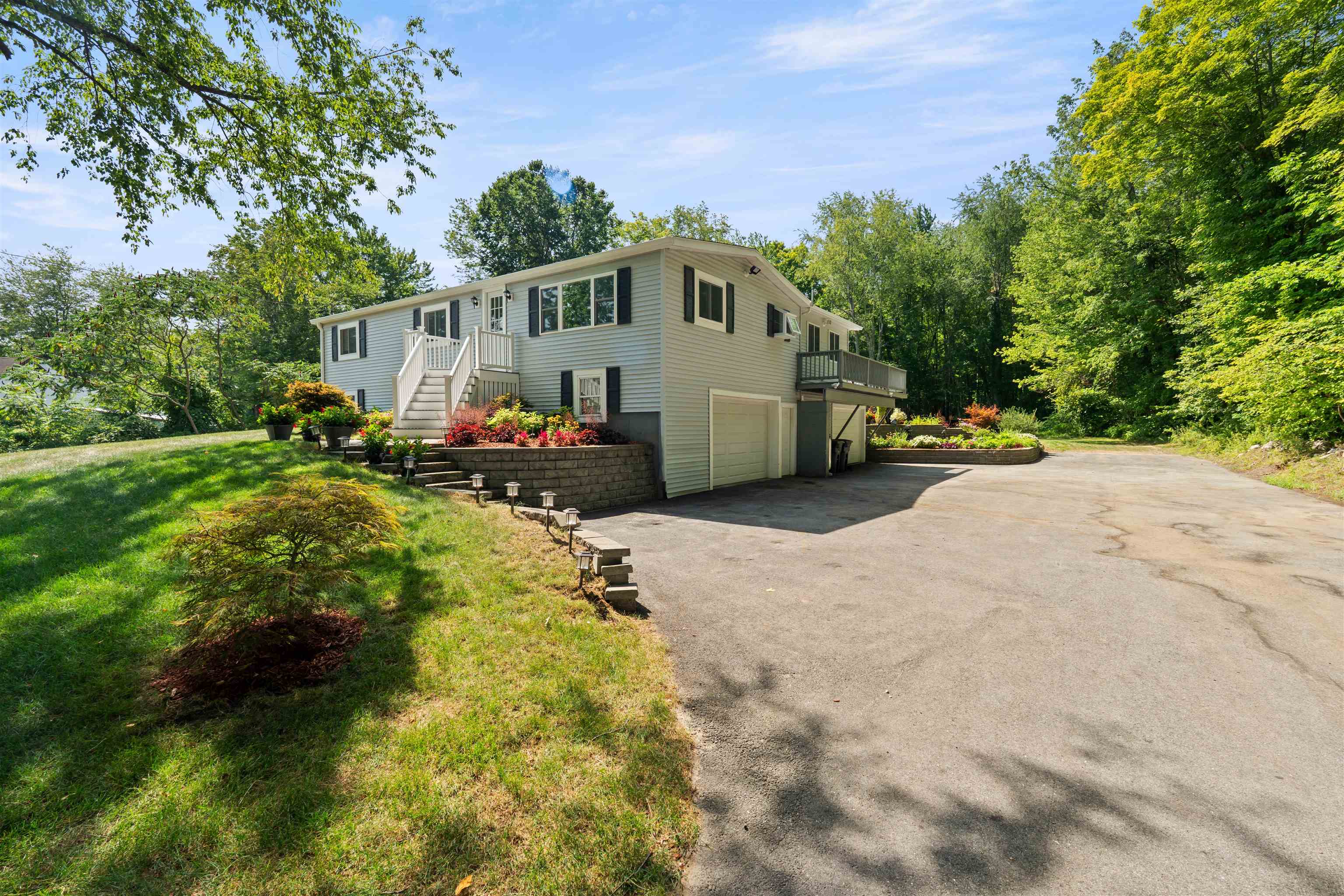 80 Hunt Road Danville, NH 03826 - Photo 2 of 11 Gallery Image 2