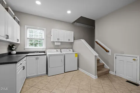 $910,000 | 103 Jordan Creek Drive, Cary, NC 27519