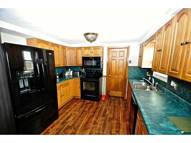 2777 Byrket Road Greenville, OH 45331 - Photo 3 of 24