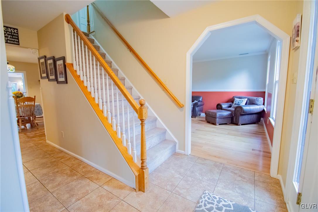 5642 Paradise Road Slatington, PA 18080 - Photo 8 of 44 Gallery Image 8
