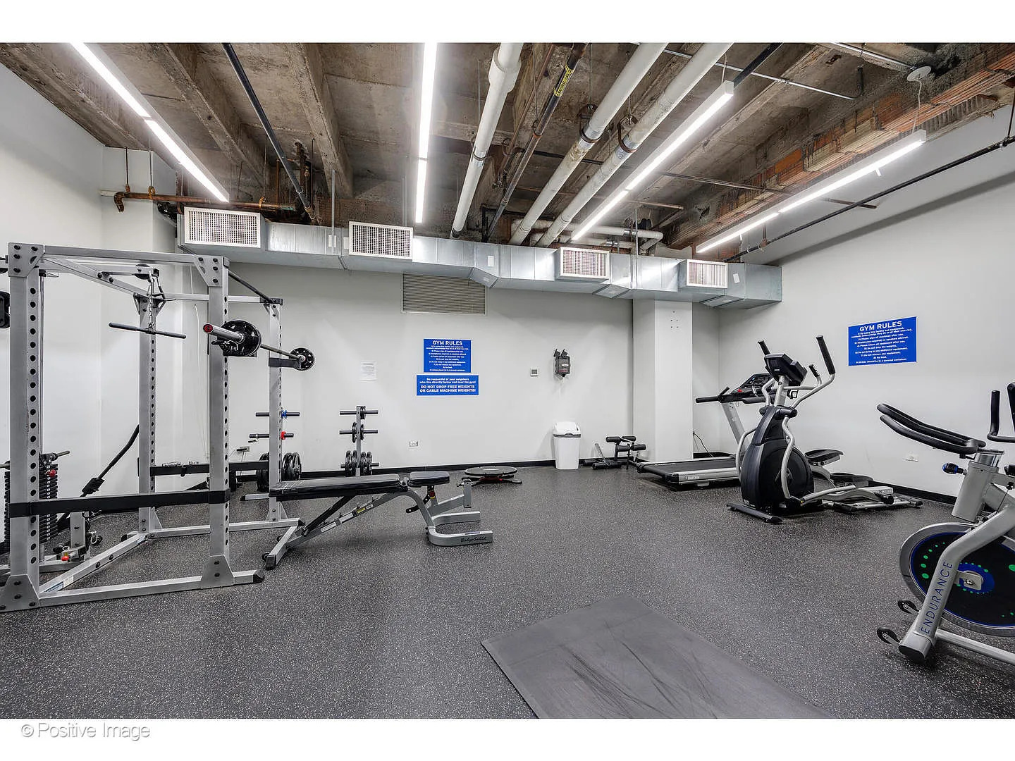 20 North State Street, Unit 411 Chicago, IL 60602 - Photo 16 of 17