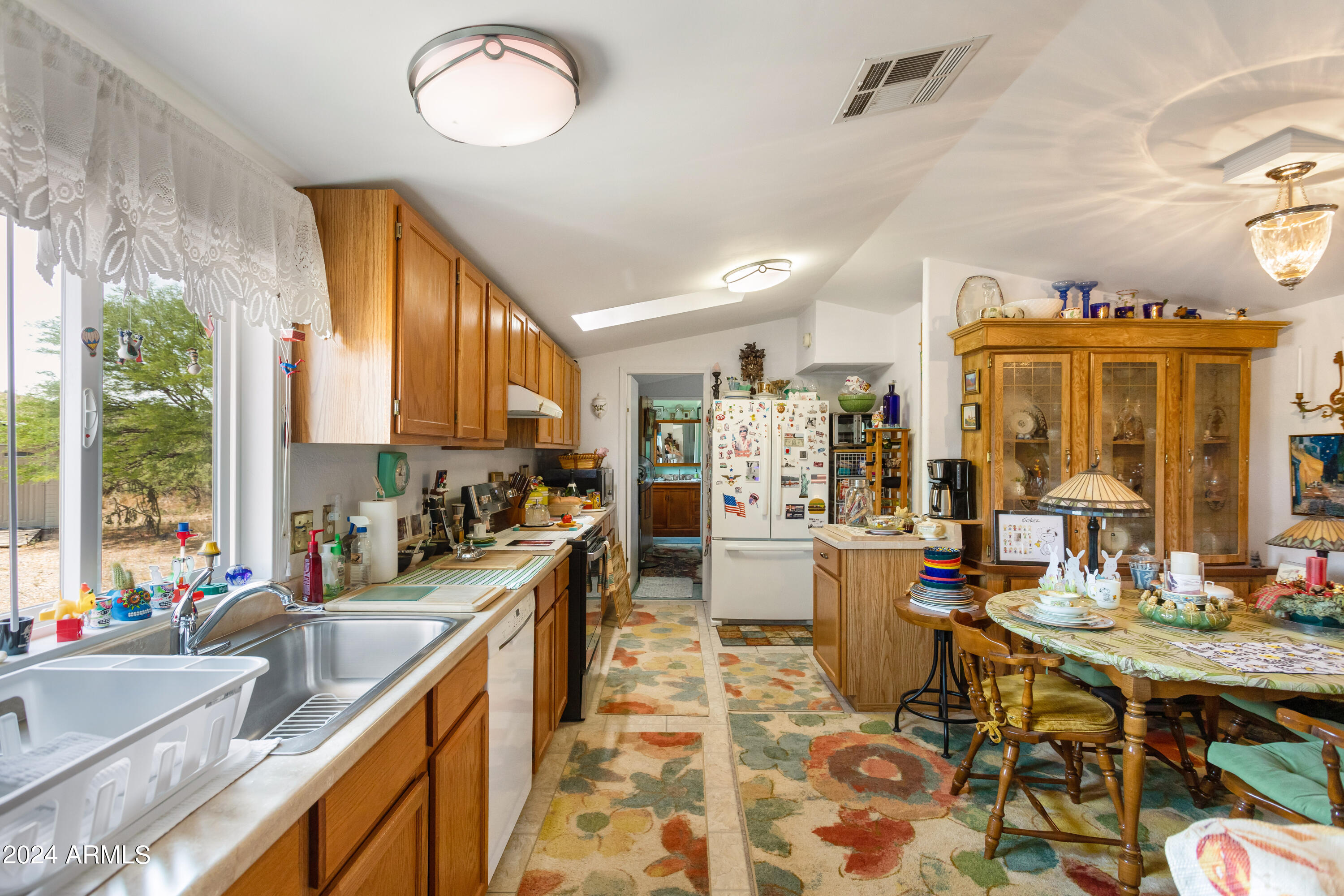 4500 Highway 80 Douglas, AZ 85607 - Photo 5 of 40 a kitchen with lots of counter top space