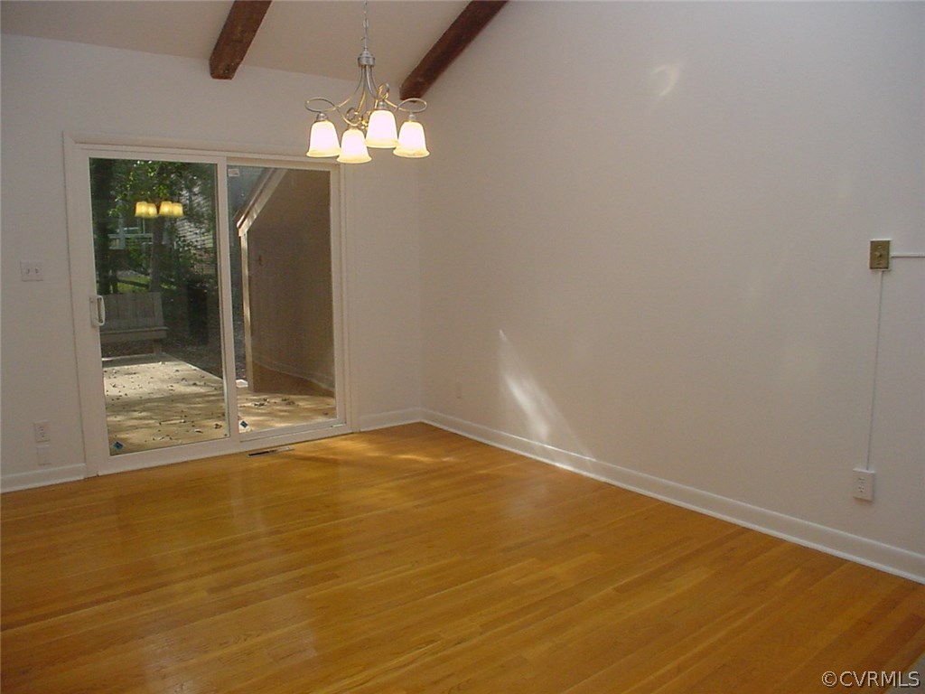 7905 Stiles Road North Chesterfield, VA 23235 - Photo 9 of 47 Dining room has oak floor & vaulted ceiling w exp