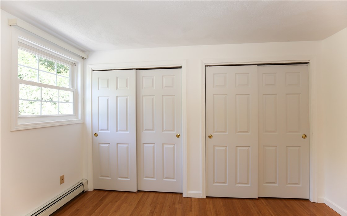 11 Simmons Road Barrington, RI 02806 - Photo 28 of 40 Gallery Image 28
