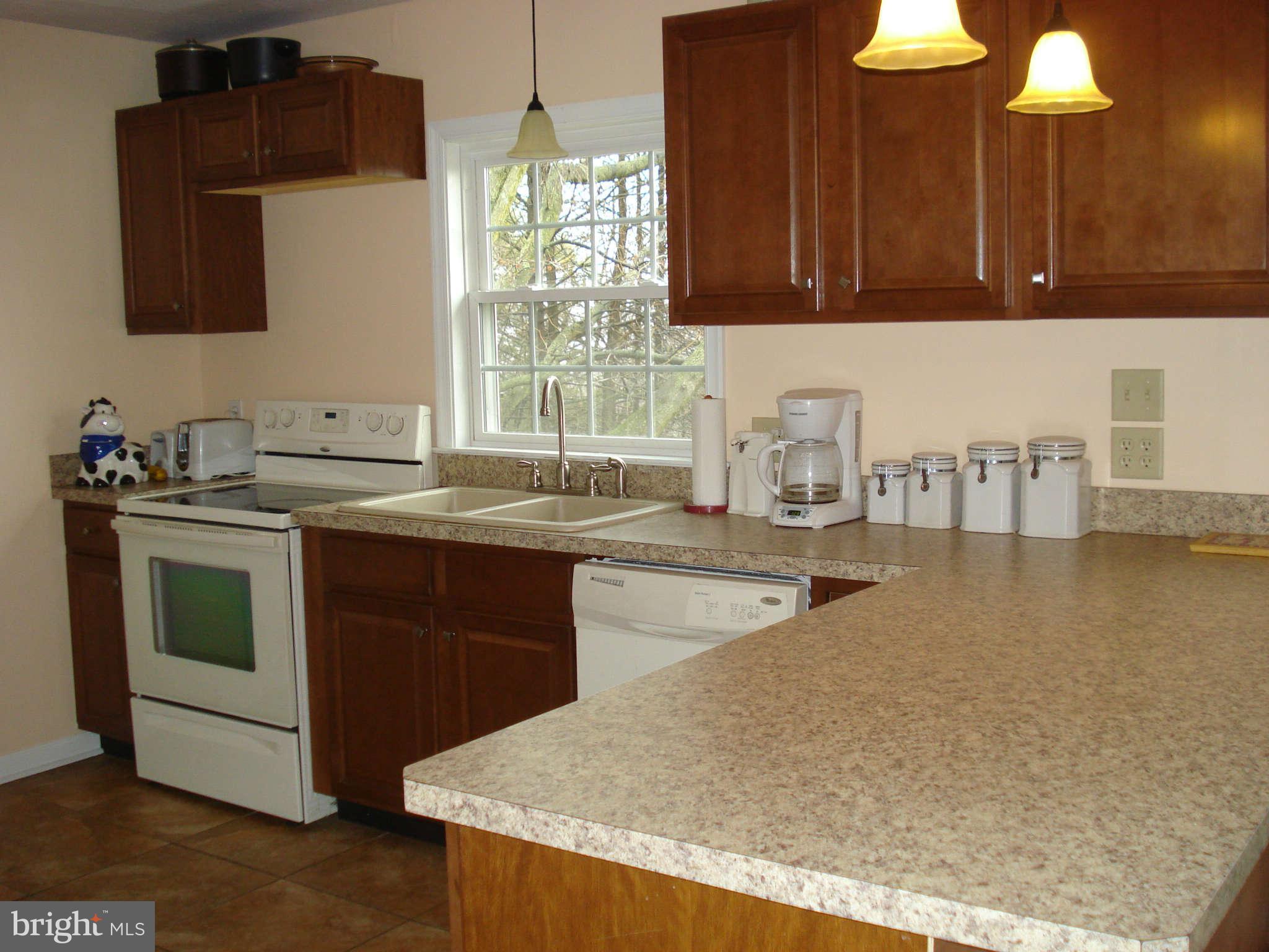 55 Ridge Road Westminster, MD 21157 - Photo 6 of 25 Kitchen