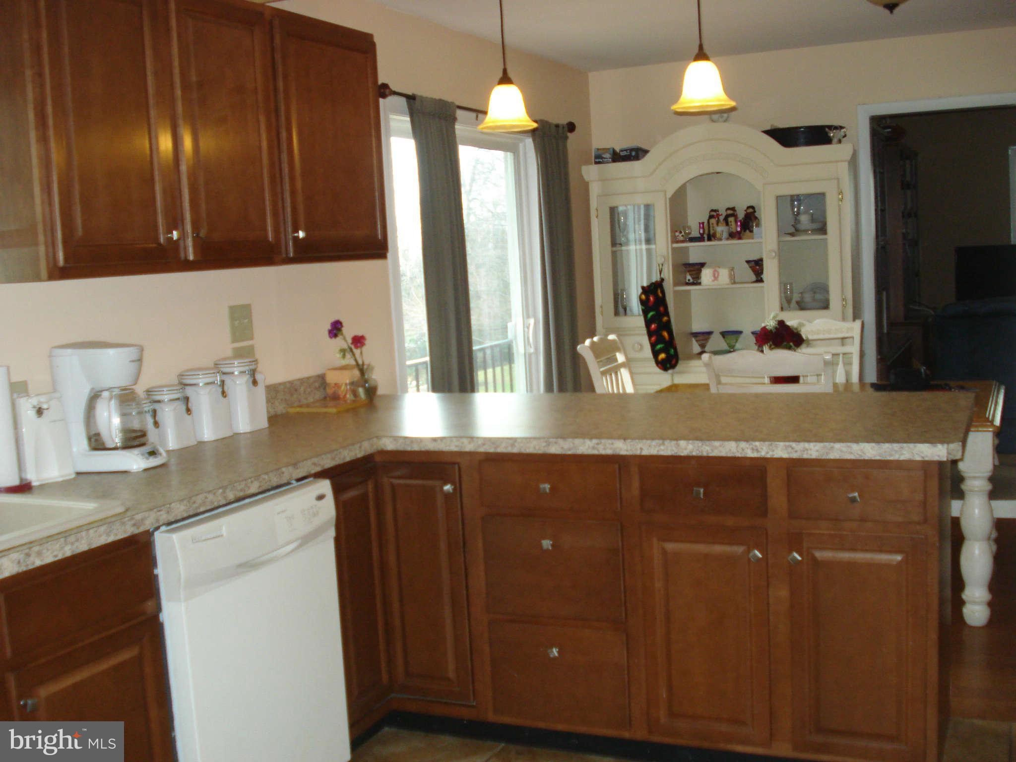 55 Ridge Road Westminster, MD 21157 - Photo 8 of 25 Kitchen