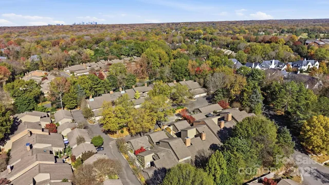 $760,000 | 5136 Dunes Court, Charlotte, NC 28226