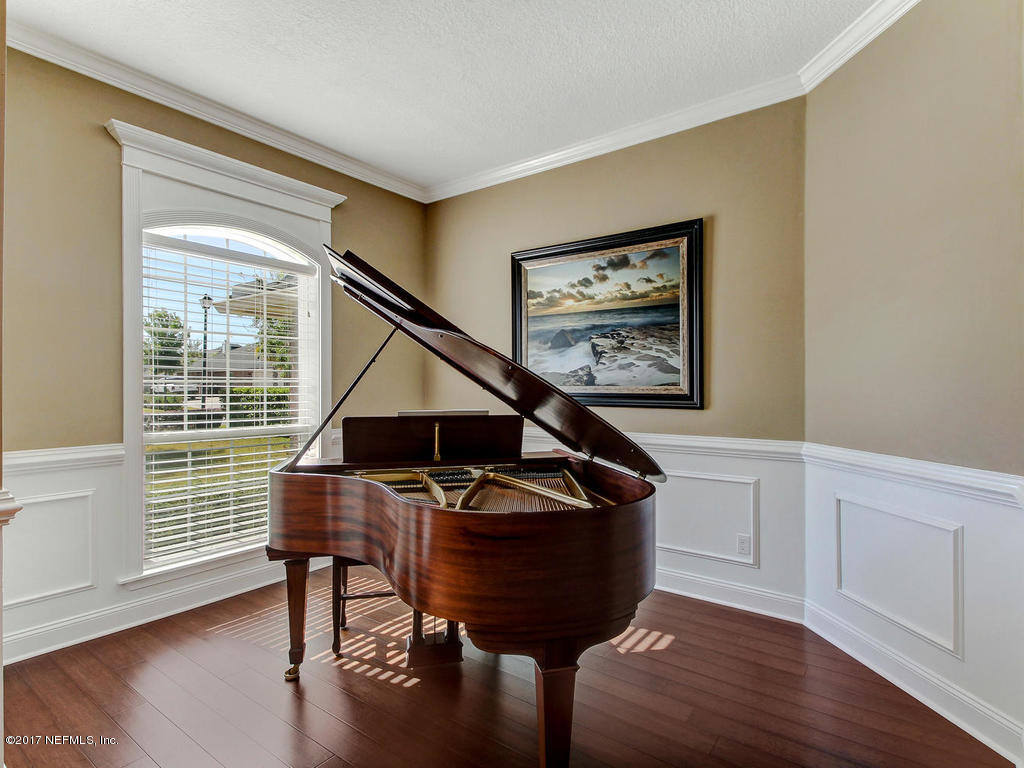 11079 Lothmore Road Jacksonville, FL 32221 - Photo 8 of 45 11079 Lothmore Rd Jacksonville-MLS_Size-