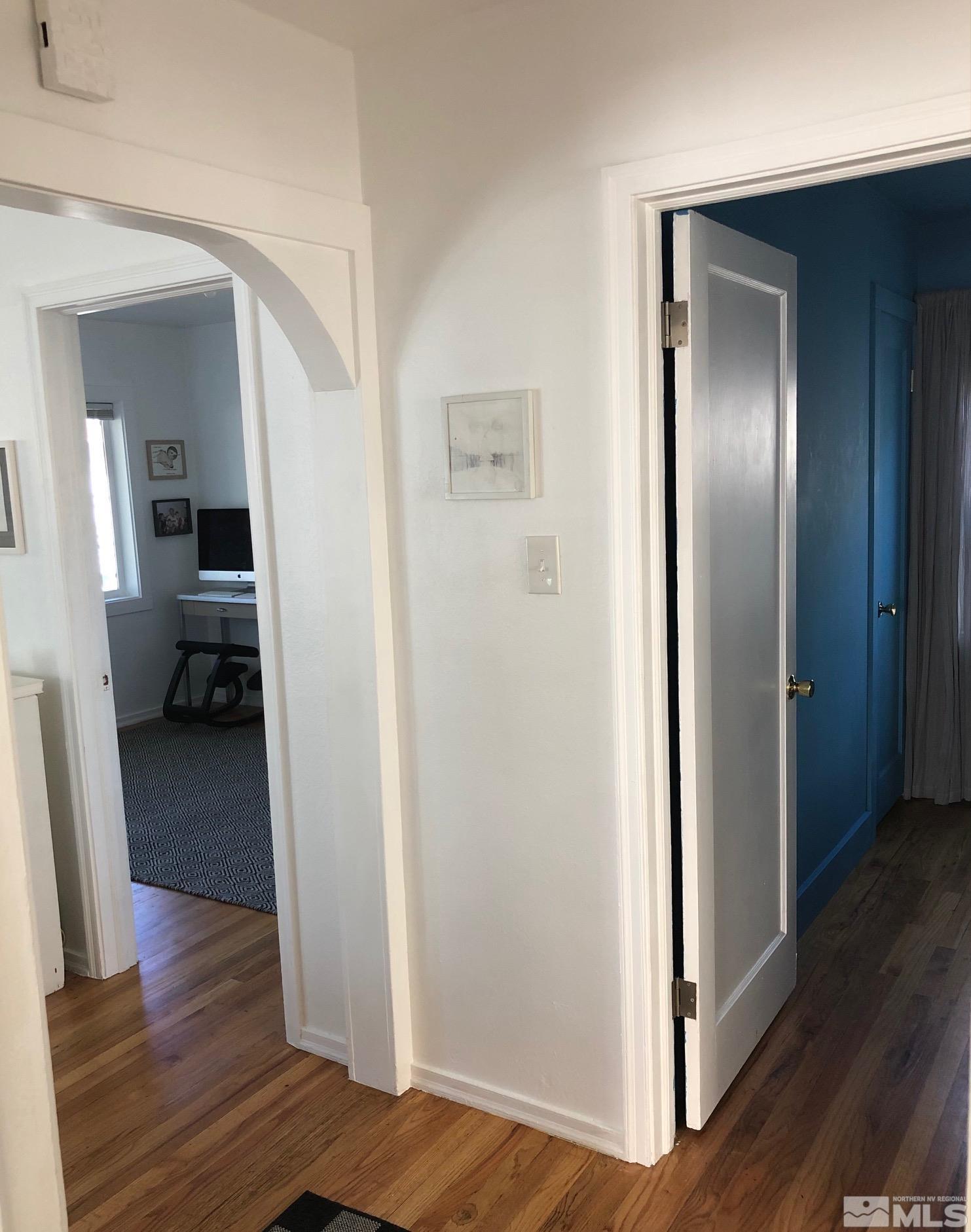 380 Broadway Boulevard Reno, NV 89502 - Photo 14 of 28 a view of livingroom with hardwood floor and hallway