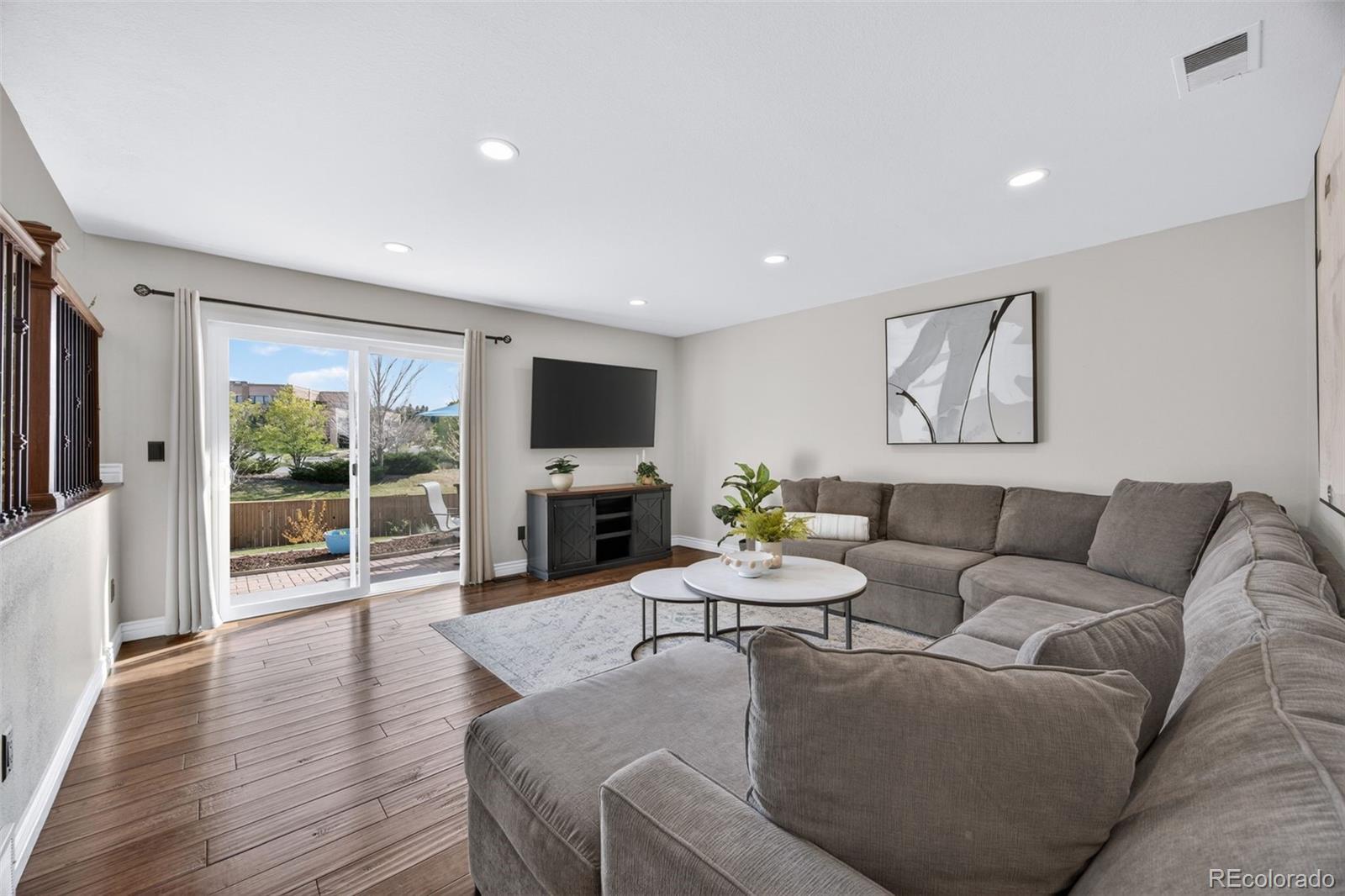 6734 Amherst Court Highlands Ranch, CO 80130 - Photo 17 of 42