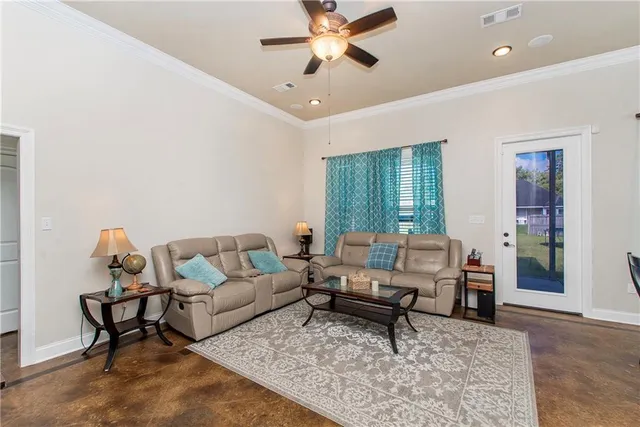 $274,900 | 40158 Olde Mill Lane, Ponchatoula, LA 70454