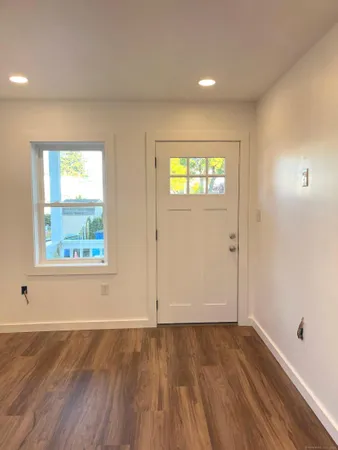 $2,400 | 4 Orchard Street, Unit 2, Danbury, CT 06810