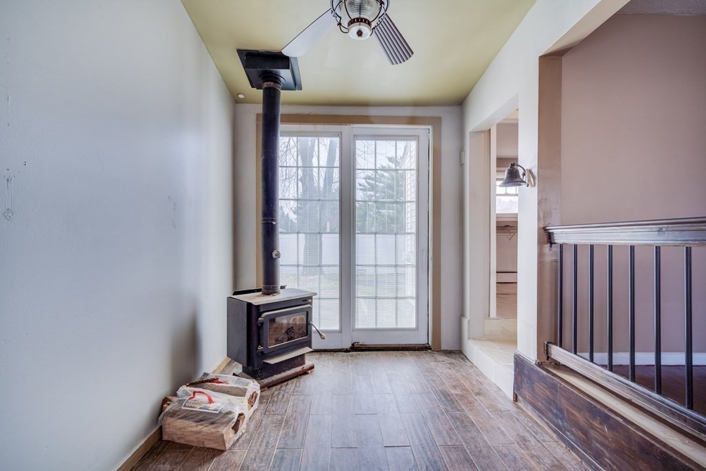 6 Metzger Place Springfield, MA 01104 - Photo 7 of 22