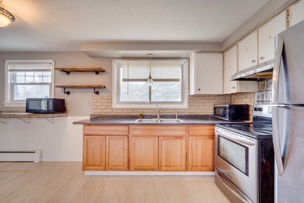6 Metzger Place Springfield, MA 01104 - Photo 9 of 22