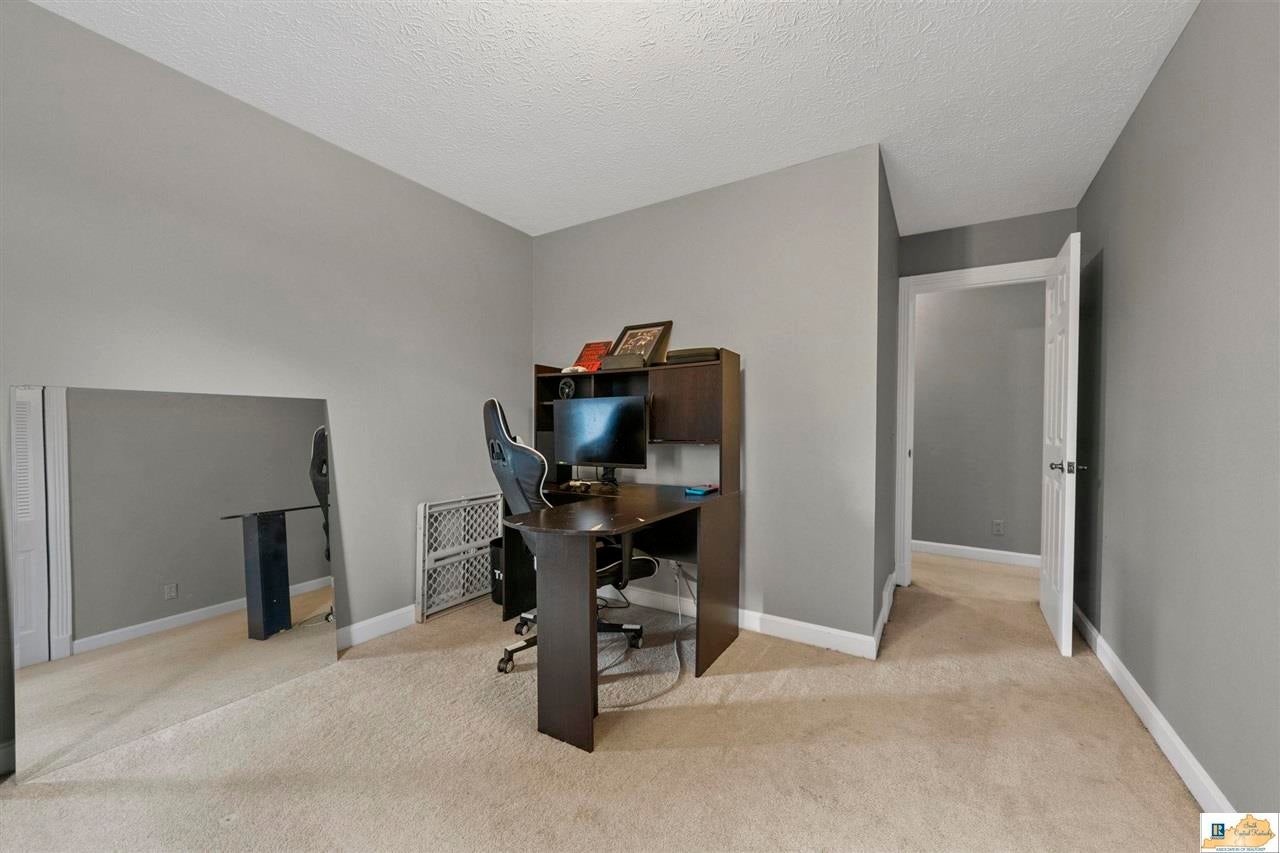 9077 Finney Road Glasgow, KY 42141 - Photo 19 of 36 Gallery Image 19