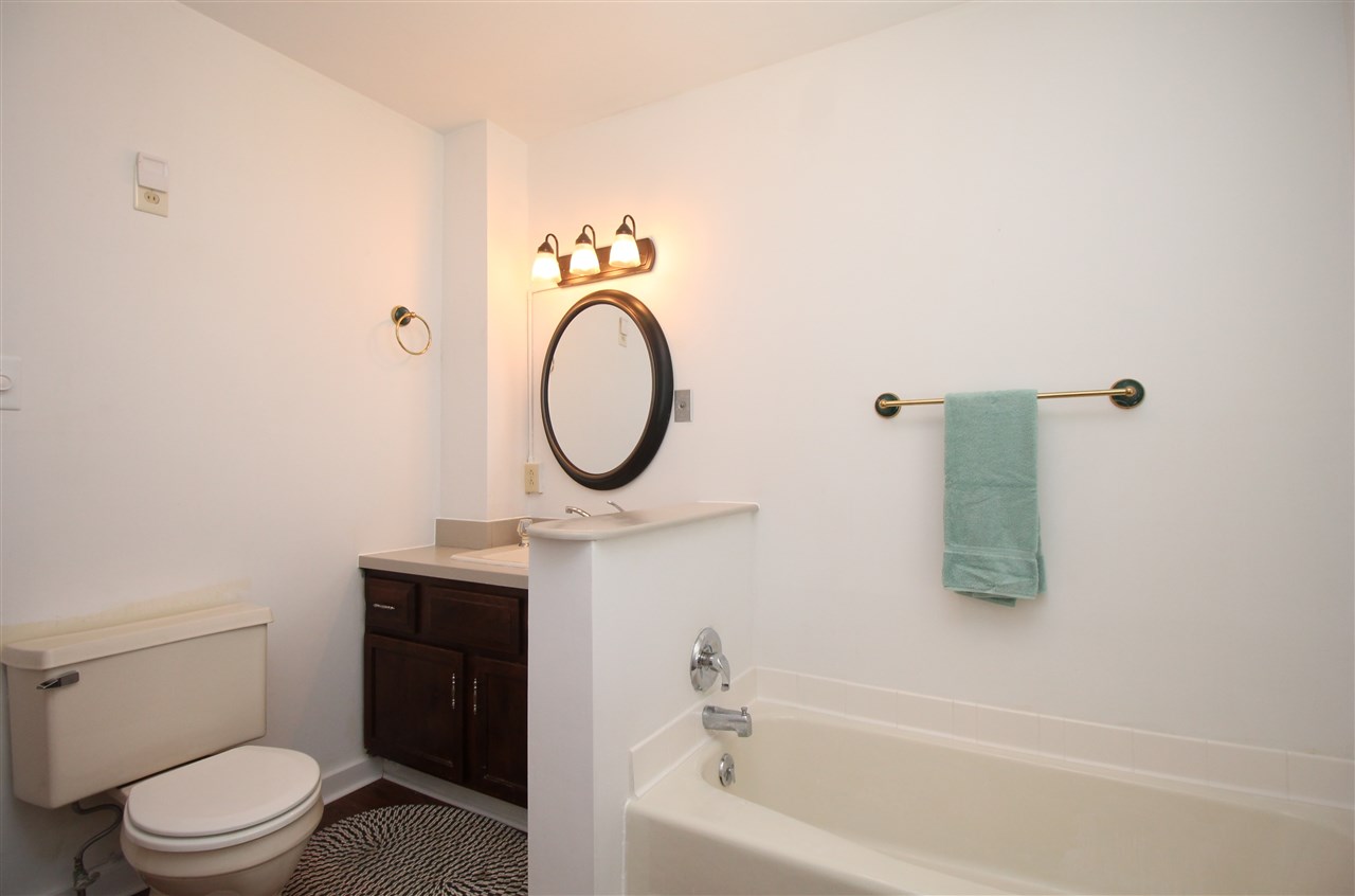 2415 North River Road Marion, IN 46952 - Photo 20 of 36 Gallery Image 20