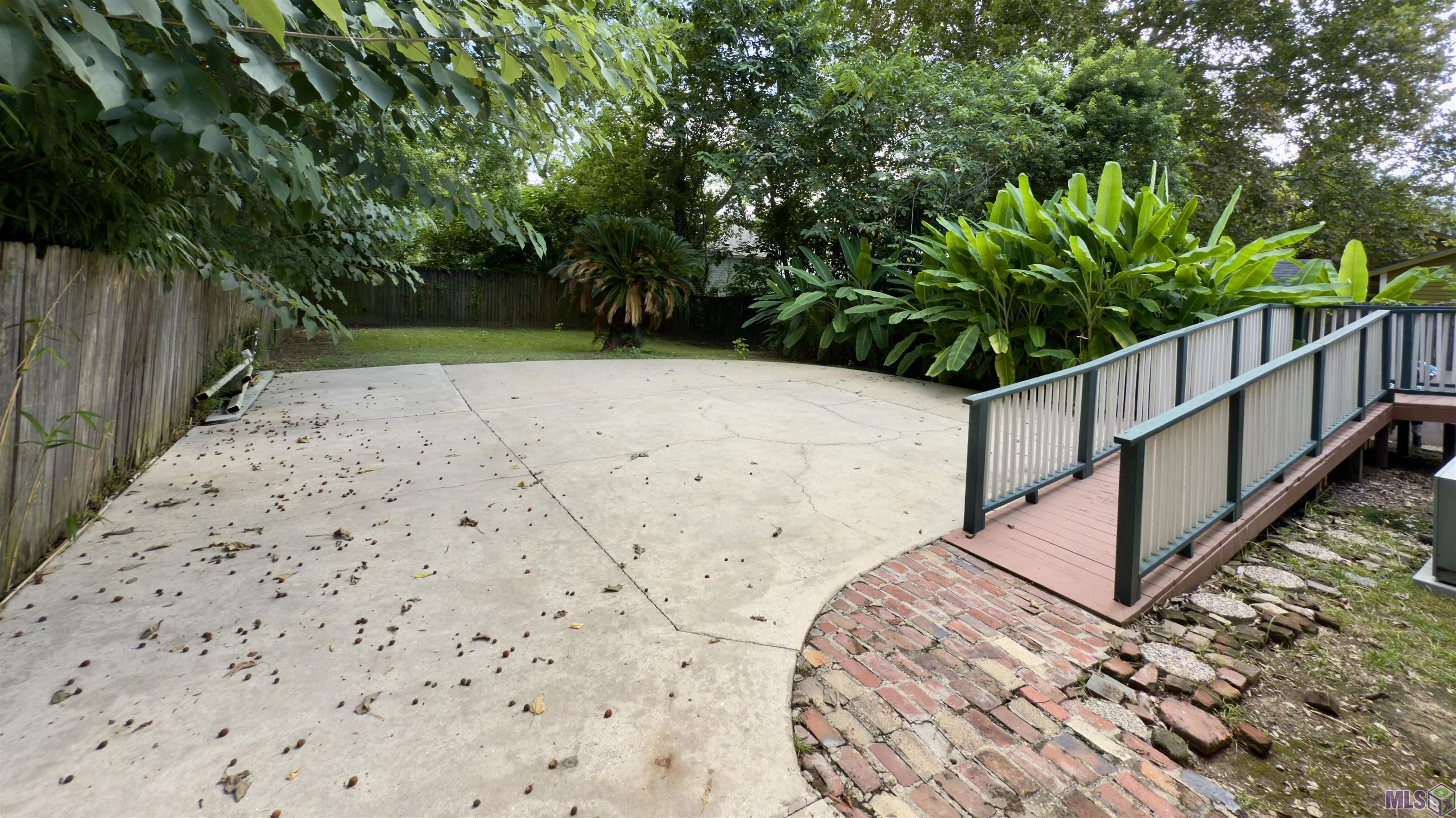 728 Europe Street Baton Rouge, LA 70802 - Photo 22 of 24 Parking