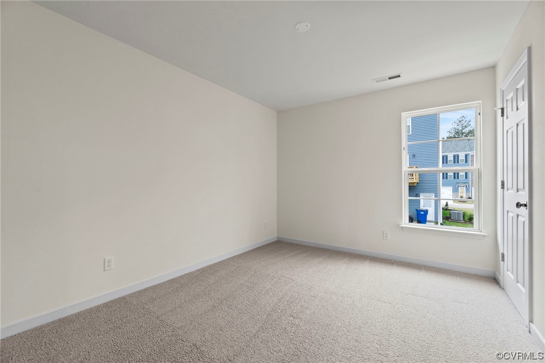 11252 Benton Pointe Way Chester, VA 23831 - Photo 21 of 26 an empty room with a window